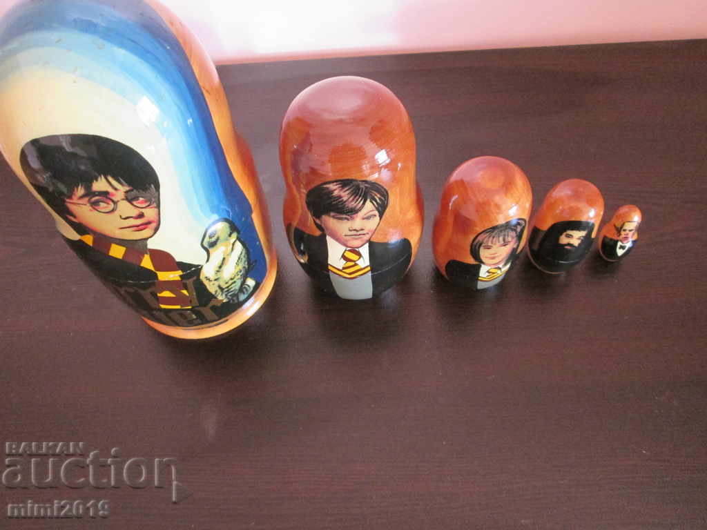 HARRY POTTER ξύλινο κούμπωμα, ζωγραφισμένο στο χέρι, 18εκ. - 6 HARRY POTTER ξύλινο κούμπωμα, ζωγραφισμένο στο χέρι, 18εκ. - 6