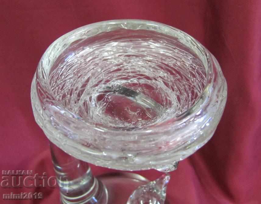 Χειροποίητο κηροπήγιο από γυαλί με τιμή 40.00 BGN | € 20.45 Χειροποίητο κηροπήγιο από γυαλί με τιμή 40.00 BGN | € 20.45