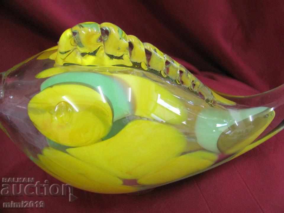 Delivery of Old Murano Crystal Figure Fish