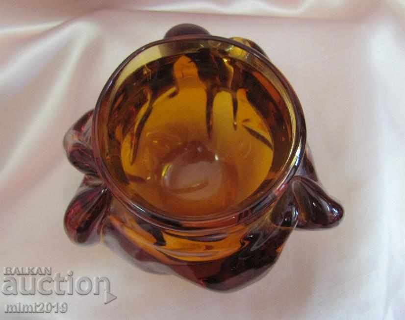 Παράδοση Παλιό κύπελλο κρυστάλλου Παράδοση Παλιό κύπελλο κρυστάλλου