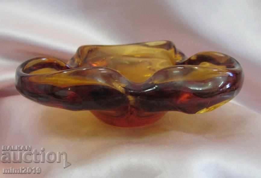 Auction Crystal Glass Handmade Solid Heavy Ashtray Auction Crystal Glass Handmade Solid Heavy Ashtray