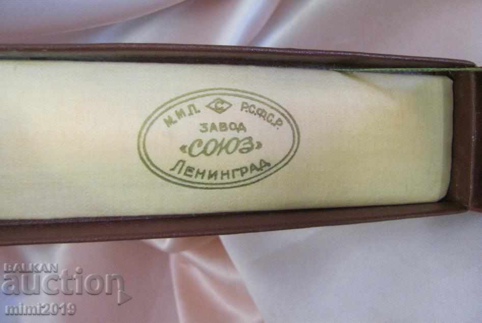 Delivery of The old Kremlin Kremlin Kremlin Delivery of The old Kremlin Kremlin Kremlin