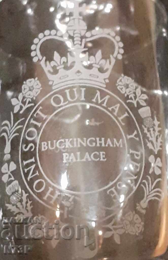 Παράδοση ΑΓΓΛΙΚΟ ΓΥΑΛΙΝΟ ΓΥΑΛΙ. Μπάκιγχαμ. GERB. Παράδοση ΑΓΓΛΙΚΟ ΓΥΑΛΙΝΟ ΓΥΑΛΙ. Μπάκιγχαμ. GERB.