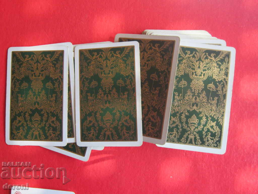 Delivery of Unique cards for the game Heraclio Fornier Vitoria