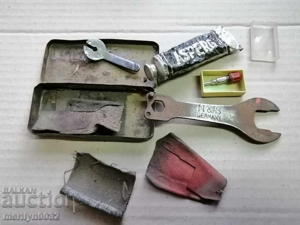 Delivery of Old Wehrmacht bicycle bag Delivery of Old Wehrmacht bicycle bag