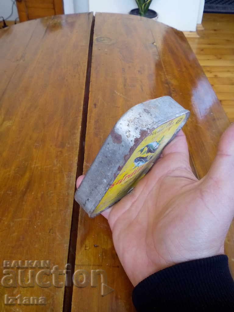 Delivery of Old can of Sardinia