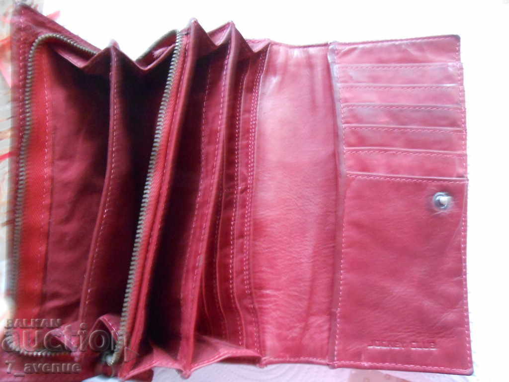 Wallet made of natural leather, beautiful, comfortable, well-preserved - 6 Wallet made of natural leather, beautiful, comfortable, well-preserved - 6