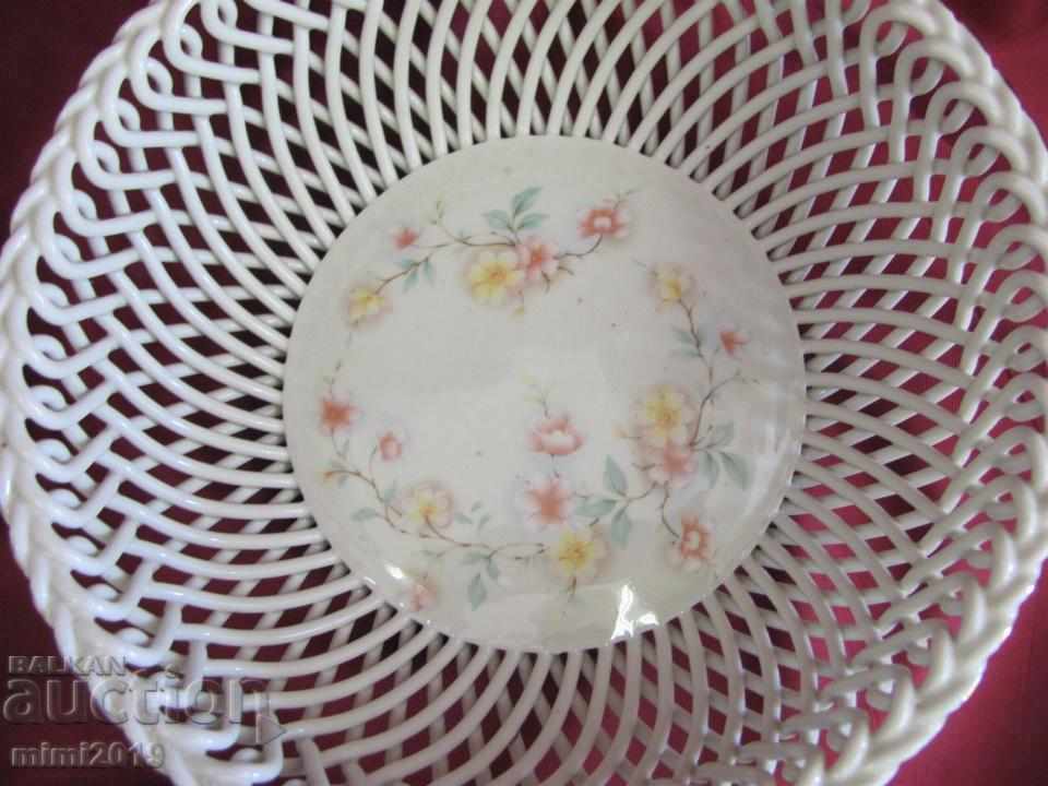 Auction 1900s Art Nouveau Porcelain Cup, Bonbonniere, Fructier Auction 1900s Art Nouveau Porcelain Cup, Bonbonniere, Fructier