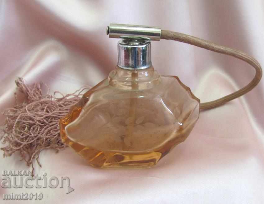 30s Art Deco Crystal Glass Bottles for Perfume Bohemia with price 48.00 BGN | € 24.54 30s Art Deco Crystal Glass Bottles for Perfume Bohemia with price 48.00 BGN | € 24.54