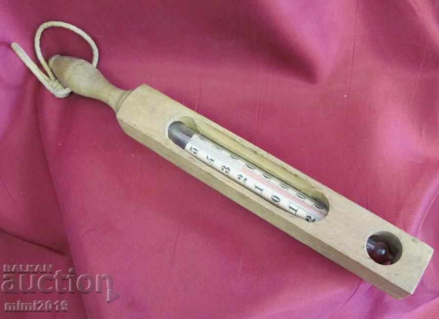 Auction  19th Century Thermometer with ethanol wood and glass