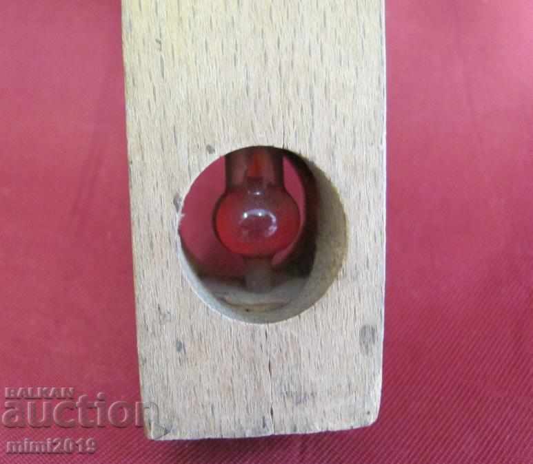 Delivery of 19th Century Thermometer with ethanol wood and glass