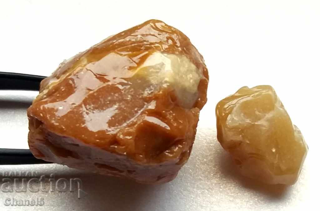 ÎNCĂLZIRE RAW NATURALĂ - 2 buc - 43,66 carate (61) cu preț 7.50 BGN | € 3.83 ÎNCĂLZIRE RAW NATURALĂ - 2 buc - 43,66 carate (61) cu preț 7.50 BGN | € 3.83