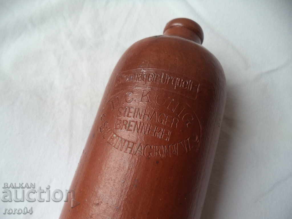 OLD CERAMIC MORE THAN GIN - 5