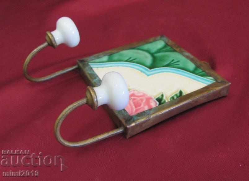 Αντίο αρτ νουβό χάλκινο και πορσελάνη κρεμάστρα - 6 Αντίο αρτ νουβό χάλκινο και πορσελάνη κρεμάστρα - 6