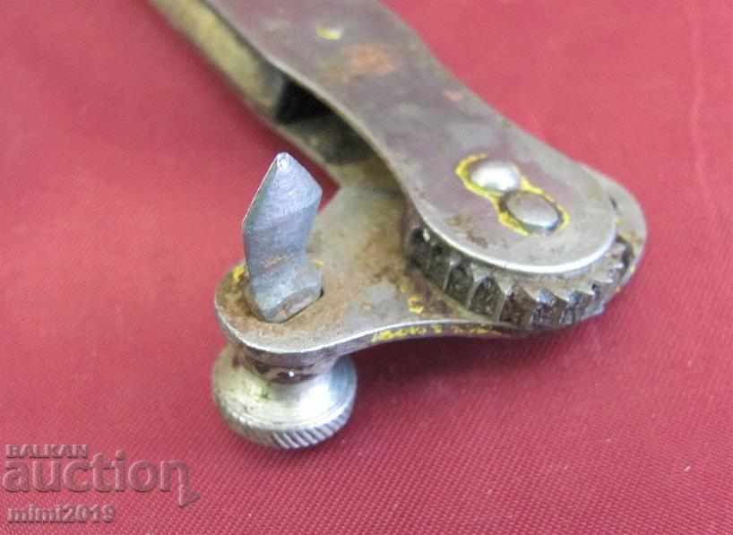 Παράδοση Δεύτερος Παγκόσμιος Πόλεμος Canner Opener Γερμανία SOLINGEN Παράδοση Δεύτερος Παγκόσμιος Πόλεμος Canner Opener Γερμανία SOLINGEN