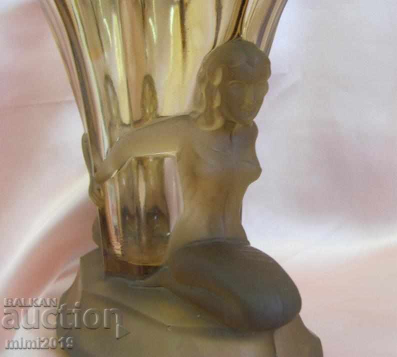 Auction Original Art Nouveau Secession Crystal Cup, Vase by Rene Lalik Auction Original Art Nouveau Secession Crystal Cup, Vase by Rene Lalik