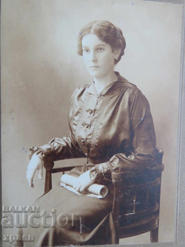 OLD PHOTO - CARDBOARD - 0532 with price 17.99 BGN | € 9.20 OLD PHOTO - CARDBOARD - 0532 with price 17.99 BGN | € 9.20