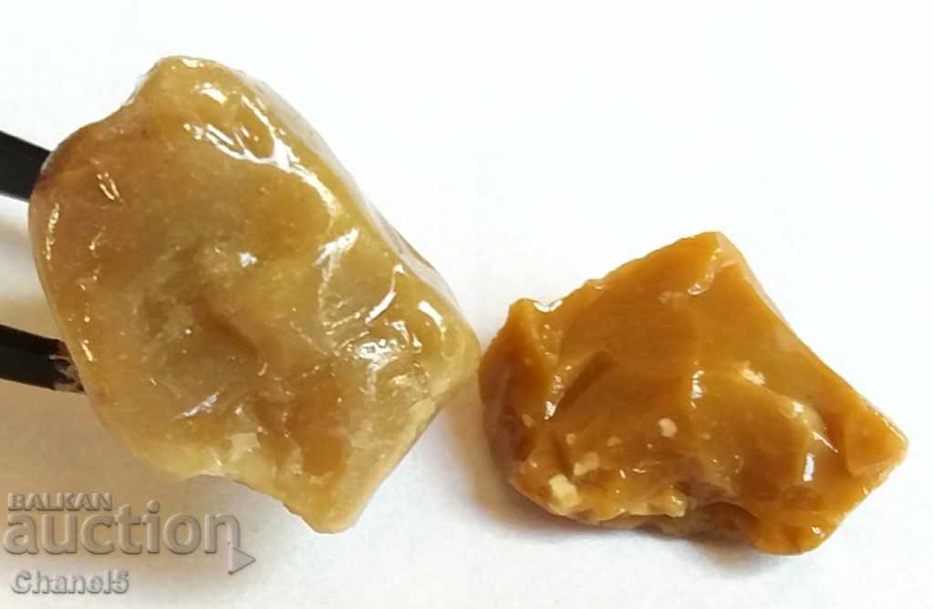 NATURAL RAW HEATS - 2 pcs - 31.15 carats (5) with price 7.50 BGN | € 3.83 NATURAL RAW HEATS - 2 pcs - 31.15 carats (5) with price 7.50 BGN | € 3.83