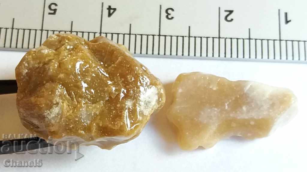 Auction NATURAL RAW HEATS - 2 pcs - 38.70 carats (6) Auction NATURAL RAW HEATS - 2 pcs - 38.70 carats (6)