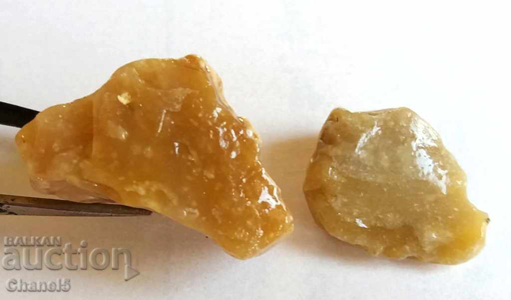 NATURAL RAW HEATING - 2 pcs - 32.84 carats (50) with price 6.90 BGN | € 3.53 NATURAL RAW HEATING - 2 pcs - 32.84 carats (50) with price 6.90 BGN | € 3.53
