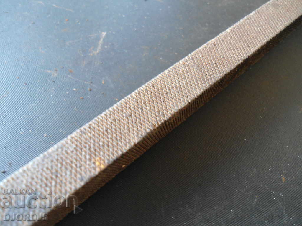 Old iron file, square with price 2.00 BGN | € 1.02 Old iron file, square with price 2.00 BGN | € 1.02