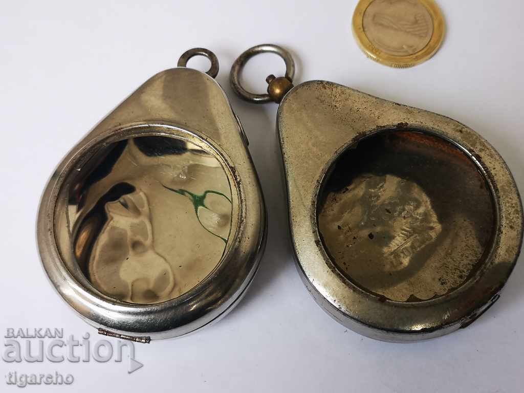 Boxes for pocket watches