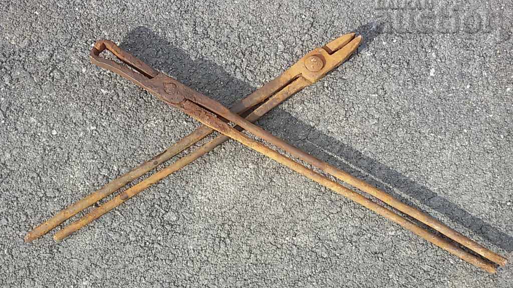 Auction antique forging pliers lot Auction antique forging pliers lot