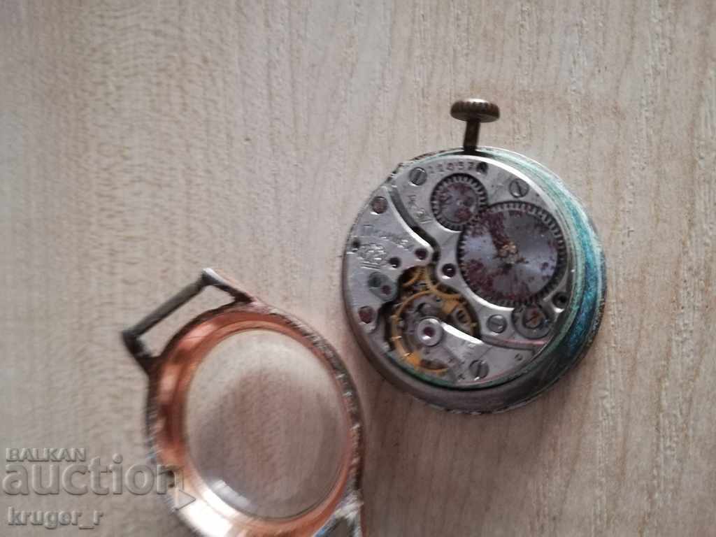 Delivery of Soviet clock from the 50s START