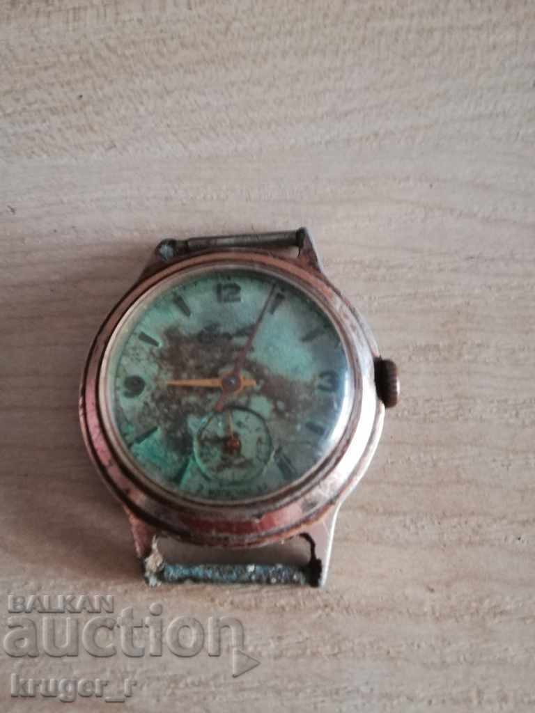 Σοβιετικό ρολόι από τη δεκαετία του '50 START