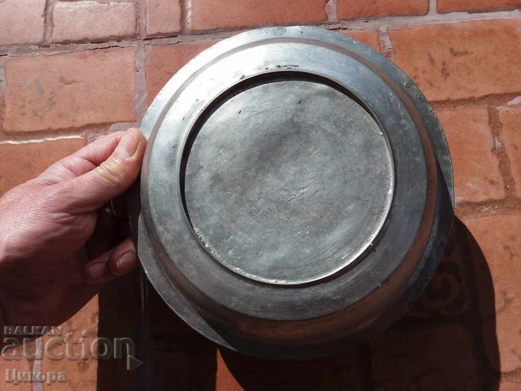 PLACĂ VECHE DE CAURU PLĂCĂ CU SIGILĂ cu preț 60.00 BGN | € 30.68 PLACĂ VECHE DE CAURU PLĂCĂ CU SIGILĂ cu preț 60.00 BGN | € 30.68