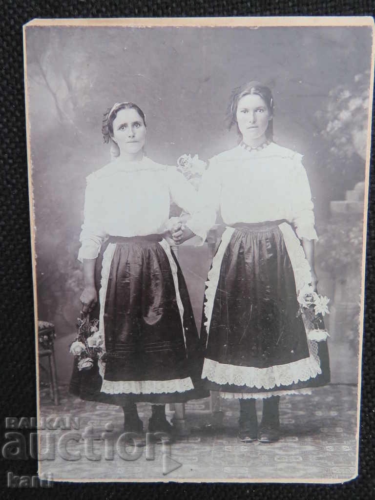 OLD PHOTOGRAPH - CARDBOARD - CARRIERS with price 14.99 BGN | € 7.66 OLD PHOTOGRAPH - CARDBOARD - CARRIERS with price 14.99 BGN | € 7.66