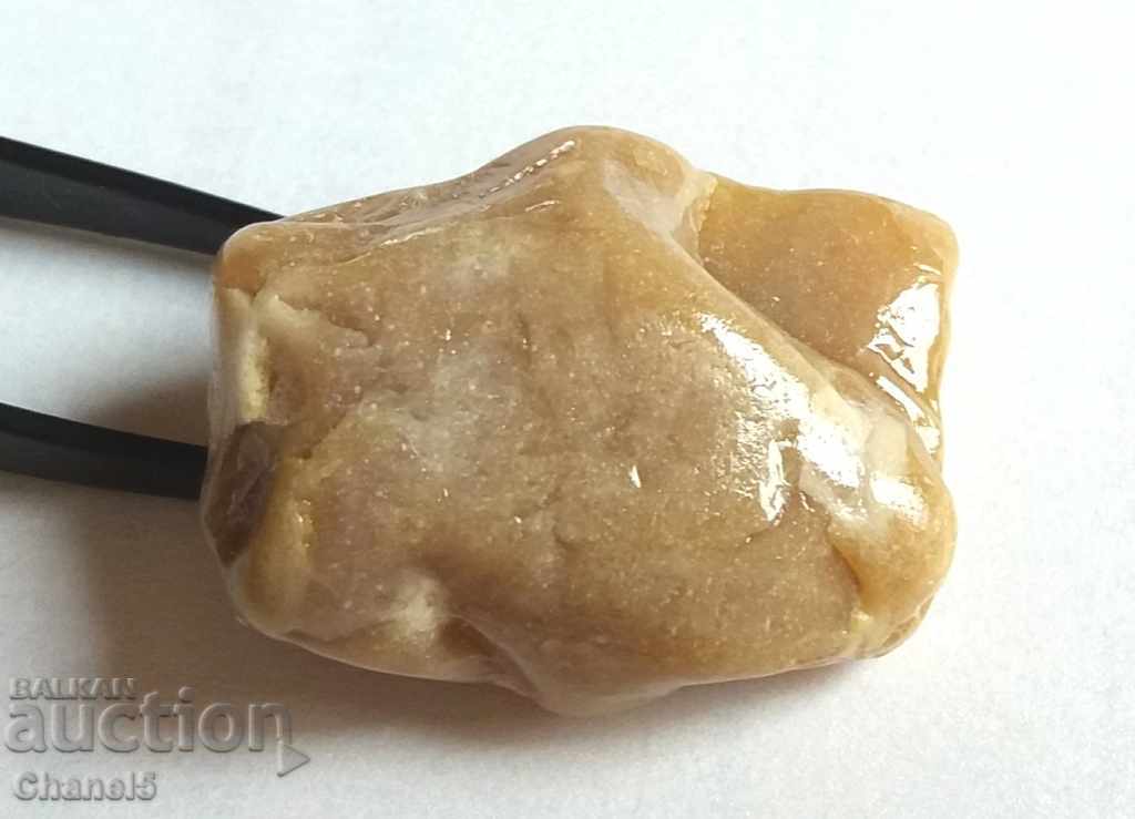 NATURAL RAW HEAT - 39.15 carats (182) with price 4.90 BGN | € 2.51 NATURAL RAW HEAT - 39.15 carats (182) with price 4.90 BGN | € 2.51