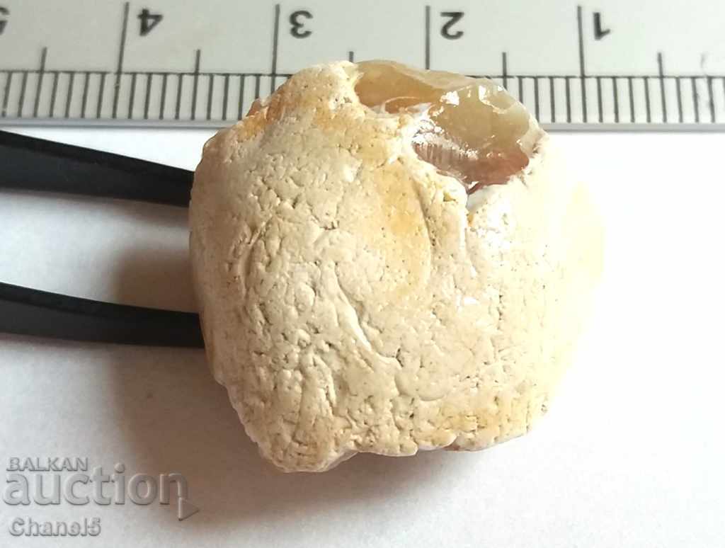 Auction NATURAL OPEN HEATING - 45.70 carats (183) Auction NATURAL OPEN HEATING - 45.70 carats (183)