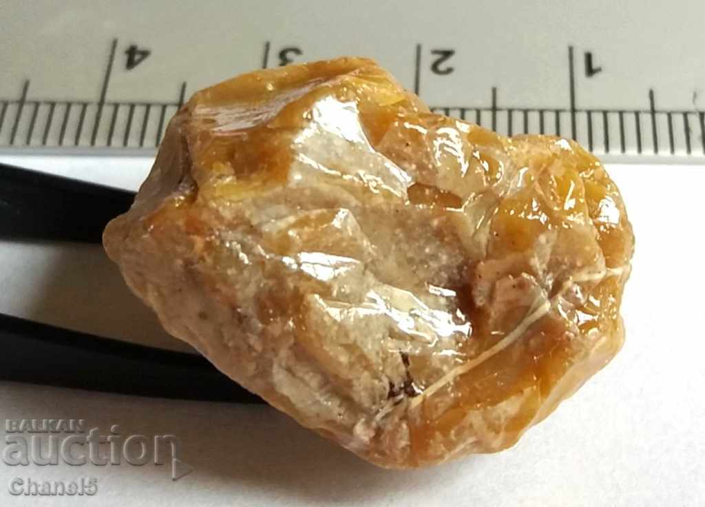 Auction NATURAL OPEN HEATING - 46.80 carats (184) Auction NATURAL OPEN HEATING - 46.80 carats (184)