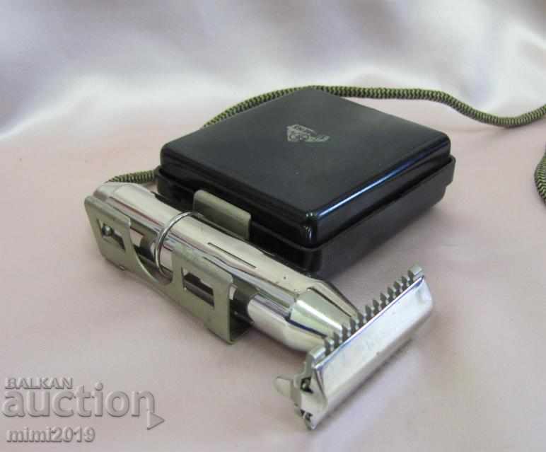 Delivery of WWII SIMENS Electric Shaver Delivery of WWII SIMENS Electric Shaver