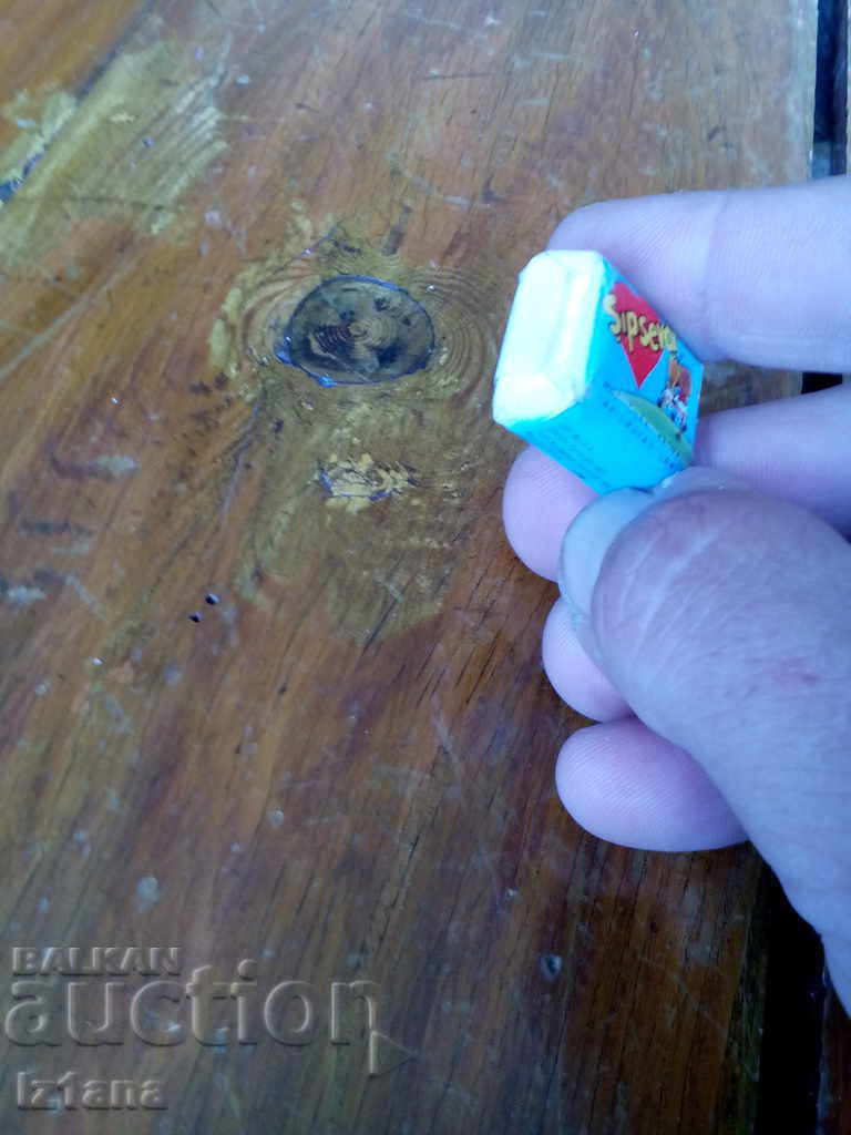 Auction  Old gum Love is