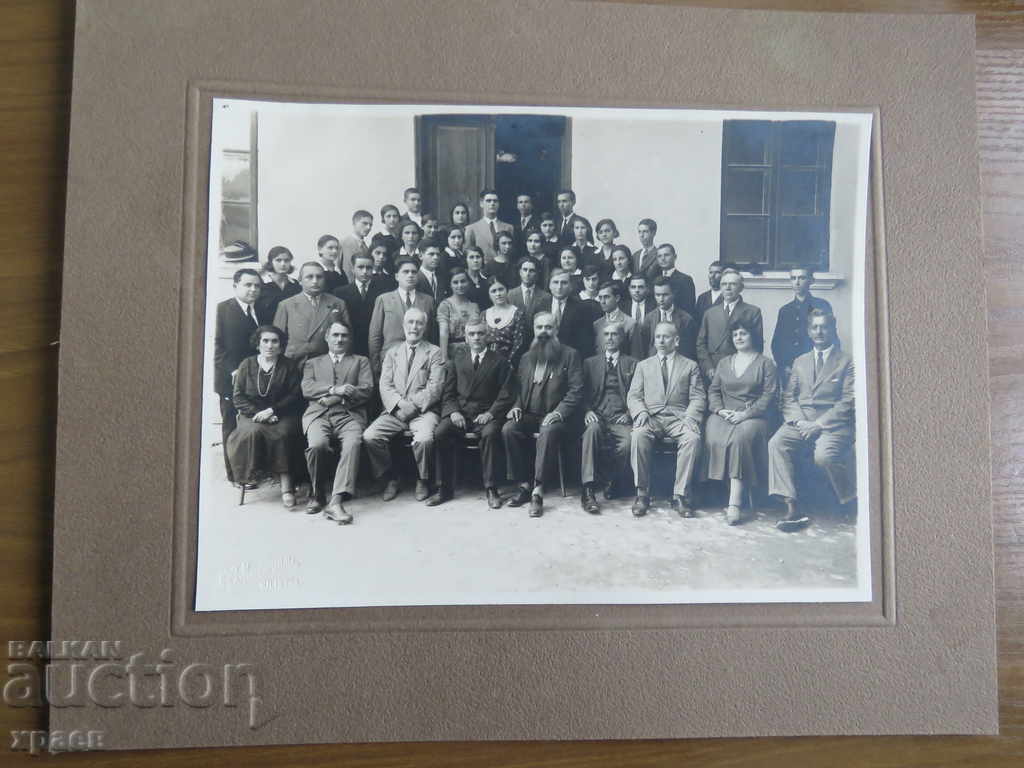 ΠΑΛΙΑ ΦΩΤΟΓΡΑΦΙΑ - ΧΑΡΤΟΝΙ - ΜΕΓΑΛΟ - 0596