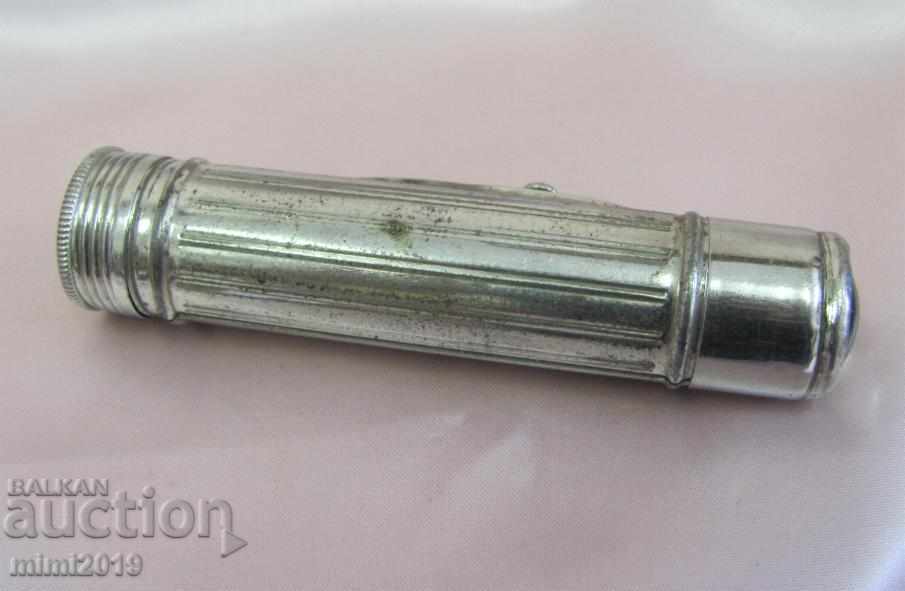 Delivery of World War I Signal Flashlight Germany rare Delivery of World War I Signal Flashlight Germany rare