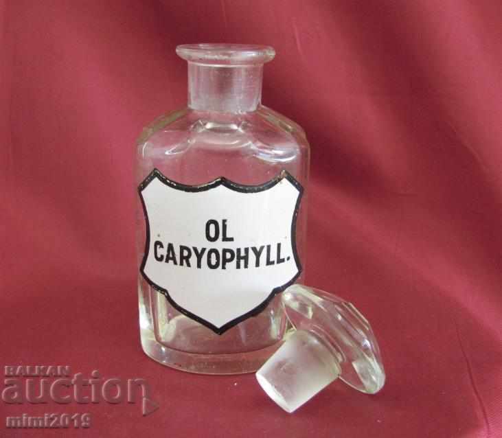 Auction 19th Century Pharmaceutical Crystal Bottle OL.CARYOPHYLL Auction 19th Century Pharmaceutical Crystal Bottle OL.CARYOPHYLL