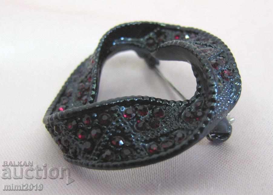 1900s Art Nouveau Secession Rene Lalik Brooch very rare with price 1100.00 BGN | € 562.42 1900s Art Nouveau Secession Rene Lalik Brooch very rare with price 1100.00 BGN | € 562.42