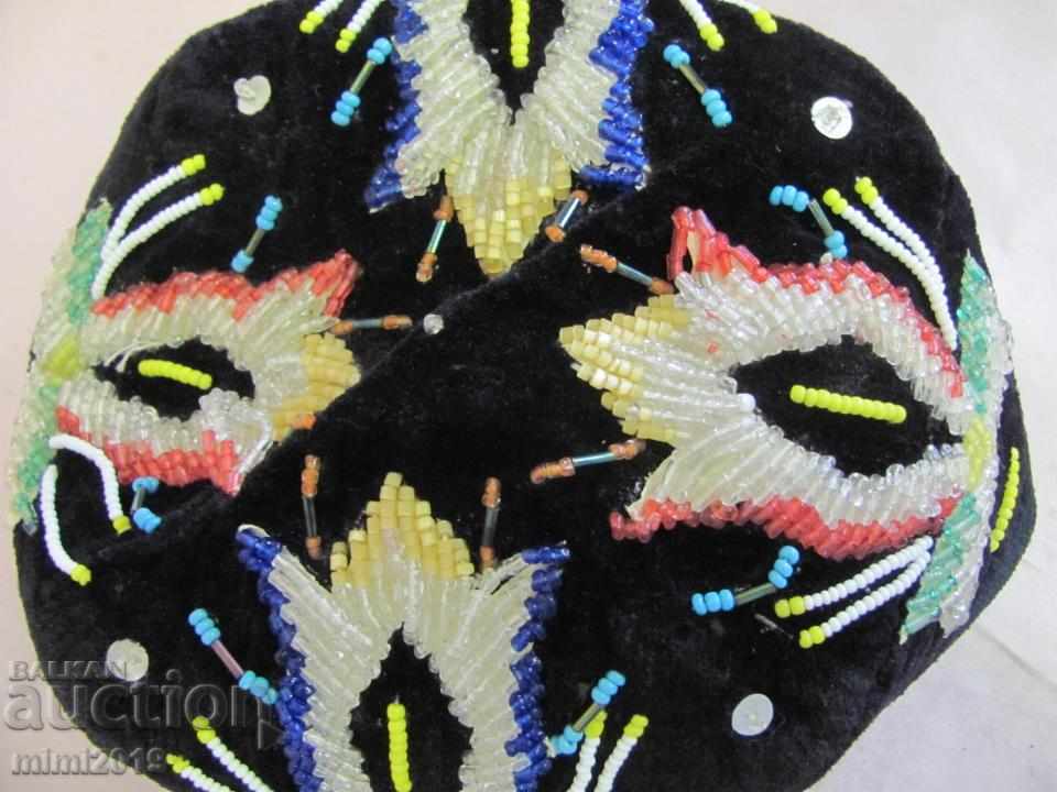Delivery of 19th century Turkish, Islamic Men's Hat velvet and beads Delivery of 19th century Turkish, Islamic Men's Hat velvet and beads