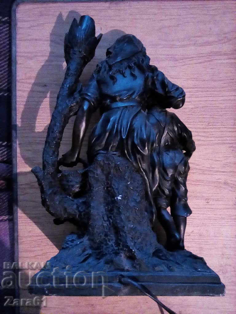 Old statuette lamp with price 99.00 BGN | € 50.62