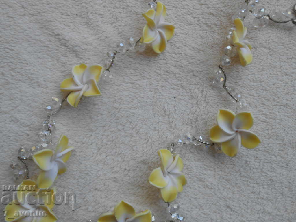 NECK Necklace Hawaiian, flowers from the 70s - 80s is super with price 39.00 BGN | € 19.94 NECK Necklace Hawaiian, flowers from the 70s - 80s is super with price 39.00 BGN | € 19.94