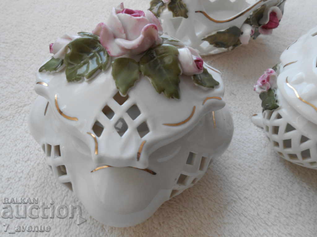 Auction  2 pieces of porcelain boxes and candy can, porcelain, marked