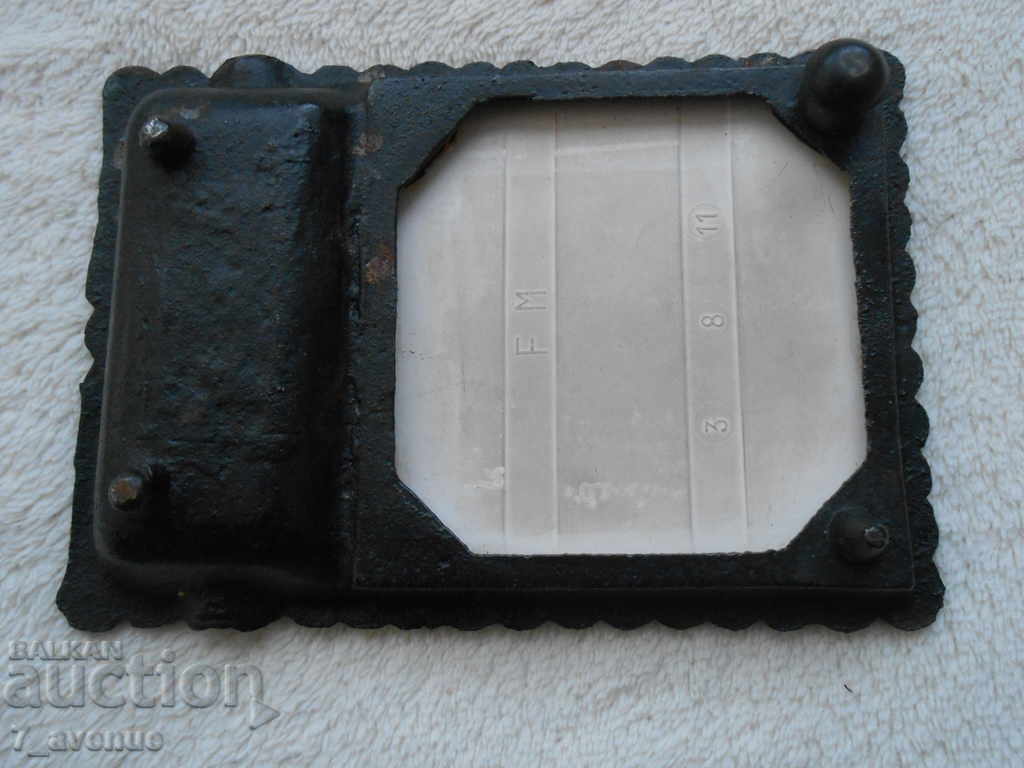 Volkswagen porcelain ashtray, marked old with price 49.00 BGN | € 25.05 Volkswagen porcelain ashtray, marked old with price 49.00 BGN | € 25.05