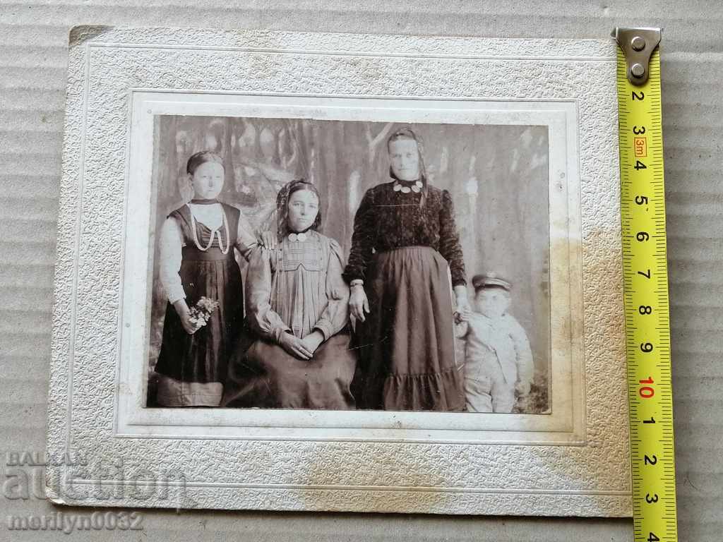 Delivery of Cardboard Photo Photography Turnovo in the 20th Century Delivery of Cardboard Photo Photography Turnovo in the 20th Century