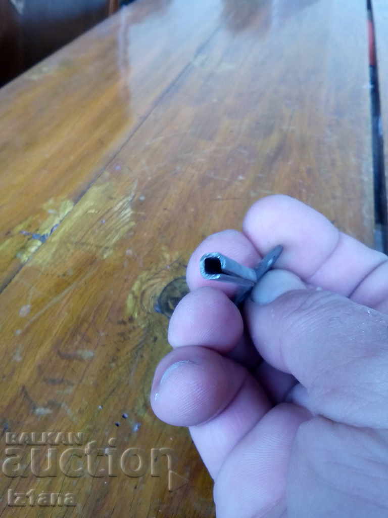 Delivery of Old winding key Delivery of Old winding key