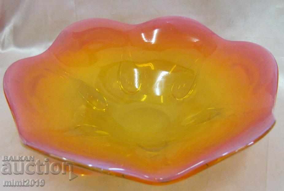 Delivery of 1900s Art Nouveau Crystal Fructiera - Pink Italy Delivery of 1900s Art Nouveau Crystal Fructiera - Pink Italy