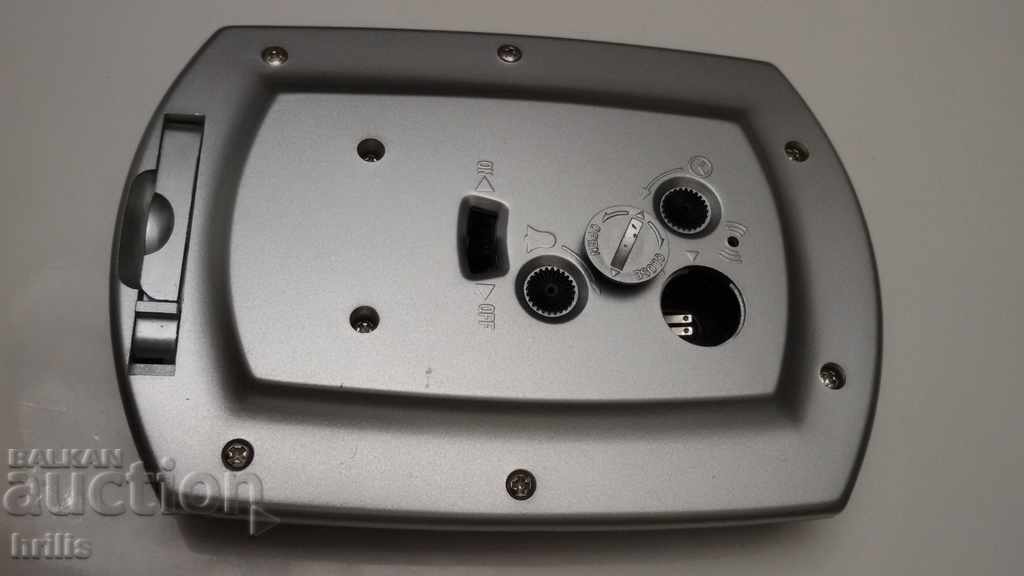 Auction ADVERTISING DESKTOP CLOCK WITH ARSENAL LOGO - KAZANLUK Auction ADVERTISING DESKTOP CLOCK WITH ARSENAL LOGO - KAZANLUK