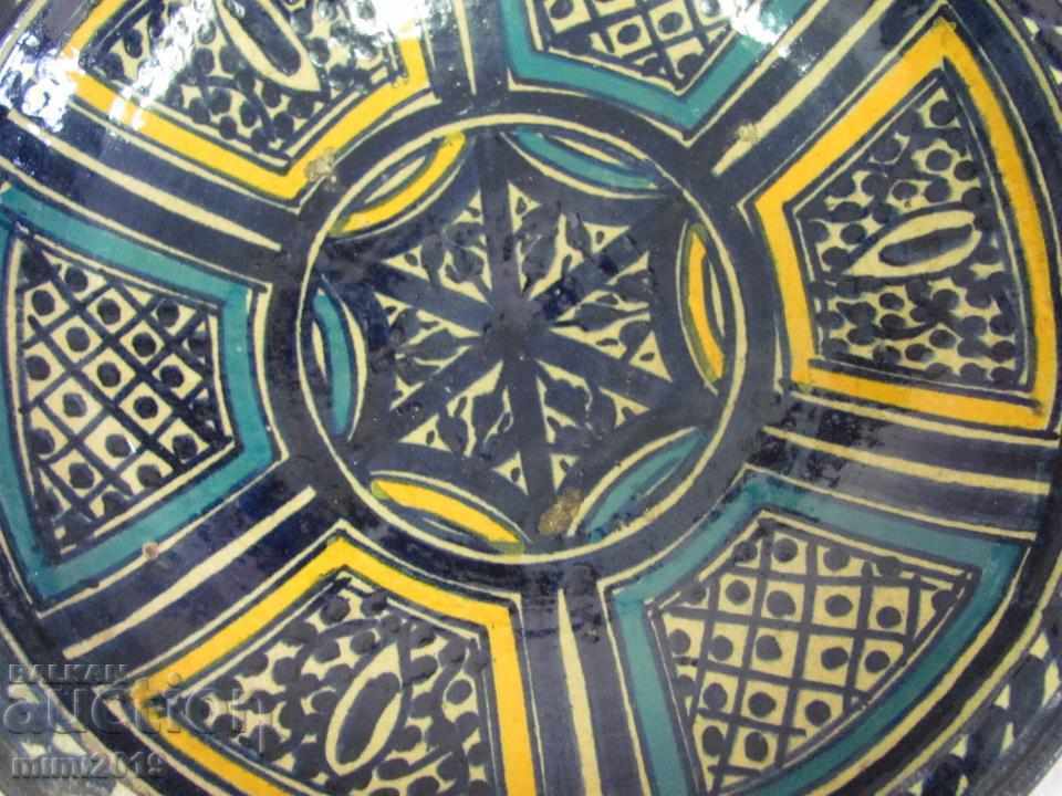 Доставка на Много стара ислямска Керамична Купа- рядка Доставка на Много стара ислямска Керамична Купа- рядка